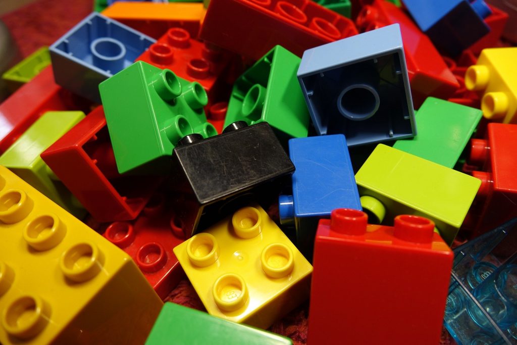 最強の知育玩具、レゴの魅力に迫る！ | Kicksブログ
